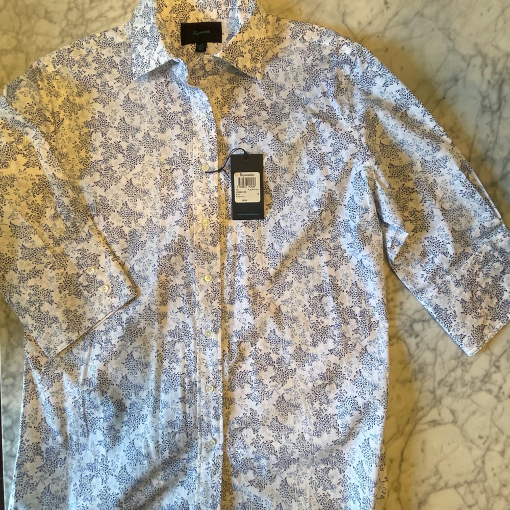 Fasconable (designer) flower print blouse.  Never Worn.  With tags.  Size 12.